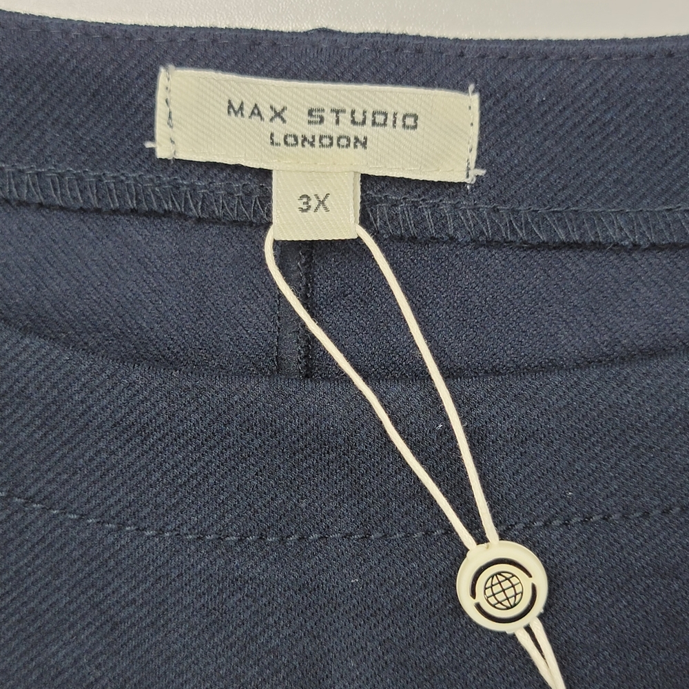 Max Studio Top Navy Blue with thread trim & Wide Leg Trousers Set 3X MSRP $198 - Picture 4 of 16